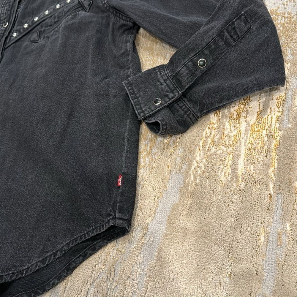 Levi's Dori Western Shirt pearl snap button in Black size S in GUC - Picture 3 of 11